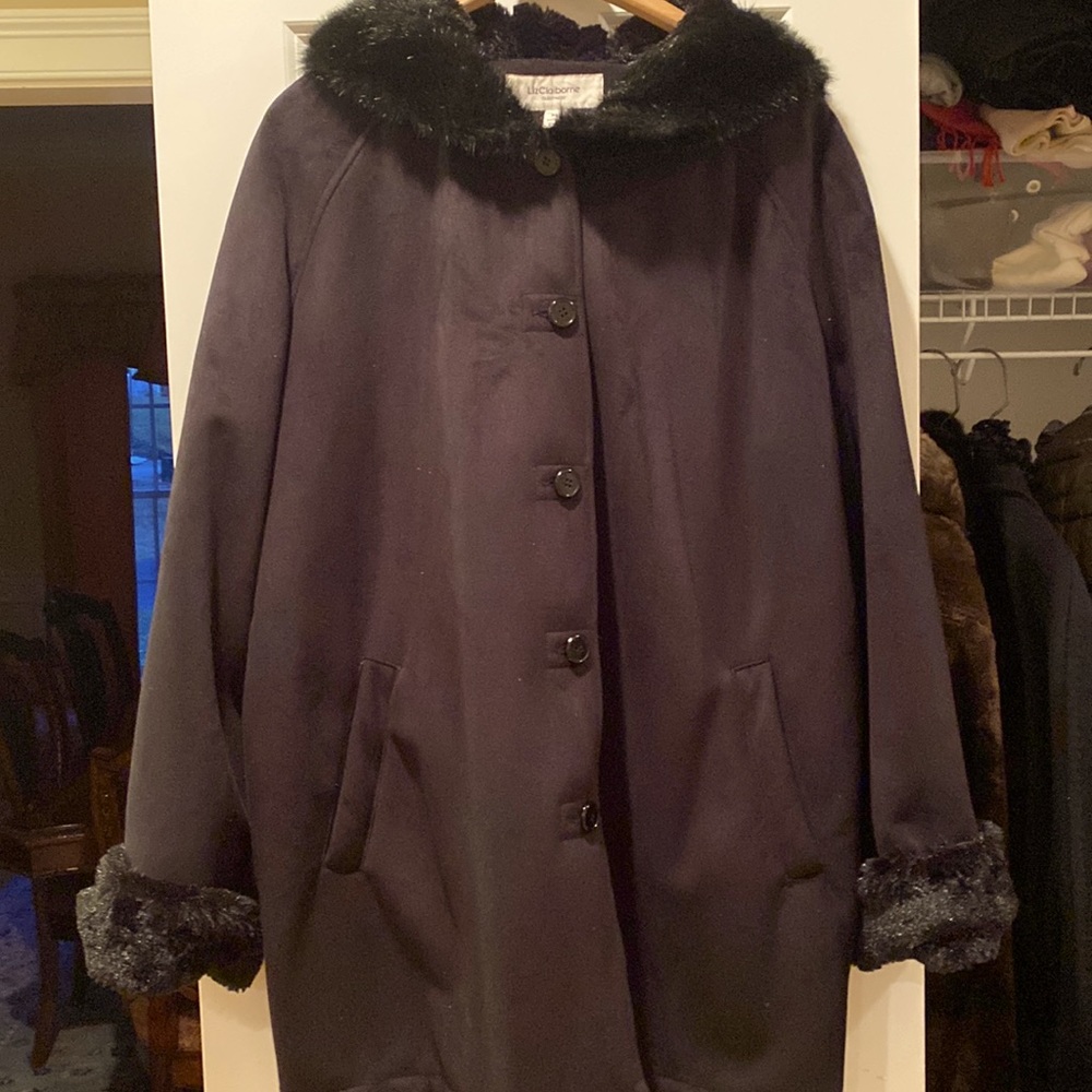 Liz Claiborne Black Faux Suede MicroFiber Fur Lined Womens  Mid length
